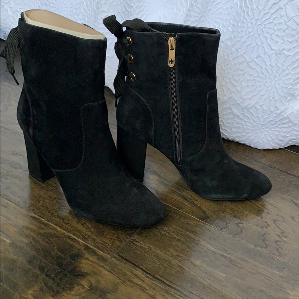 Tommy Hilfiger Black Suede Ankle booties